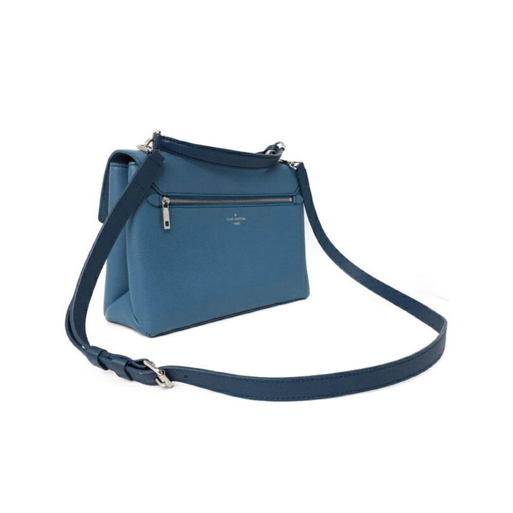 Louis Vuitton My calfskin Lockme grained handbag Blue leather